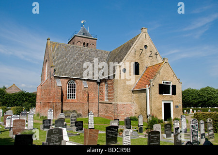 L'église du village agricole Maartenskerk Oosterend Texel Pays-bas Hollande Banque D'Images