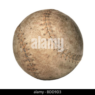 Grunge old softball isolé sur fond blanc Banque D'Images