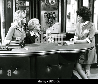 Carrefour UK TV series 1964-88 de l : Susan Hanson (Diane Parker), Ann George ( Amy Tortue) & so Gladstone ( Vera Downend) Banque D'Images