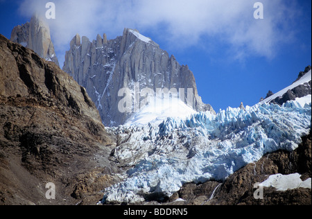 Glacier Piedras Blancas, Fitzroy massif, l'Argentine. Banque D'Images