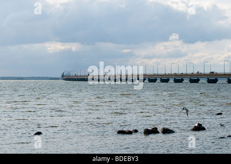 Le pont entre Öland et le continent. Banque D'Images