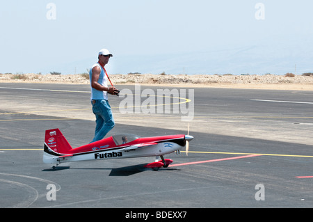 Israël, Massada, la bande d'air contrôlée par la radio internationale de la concurrence d'aéromodèles 27 Juin 2009 Banque D'Images