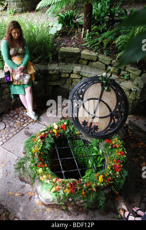 Jardins de Chalice Well Royaume-uni Angleterre Somerset Glastonbury Banque D'Images