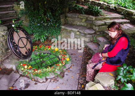 Jardins de Chalice Well Royaume-uni Angleterre Somerset Glastonbury Banque D'Images