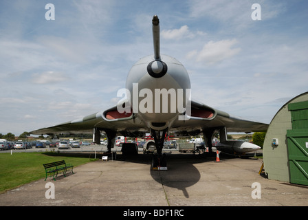 Avro Vulcan B Mk 2 aéronefs en exposition au Musée de l'air de Newark, Nottinghamshire, Angleterre. Banque D'Images