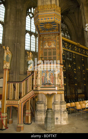 La Nef Chaire de la Cathédrale de Canterbury Kent England uk Banque D'Images
