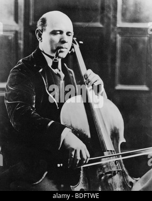 PABLO CASALS violoncelliste et chef d'orchestre espagnol - 1876-1973 Banque D'Images