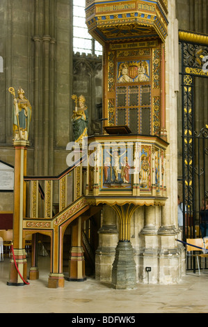 La Nef Chaire de la Cathédrale de Canterbury Kent England uk Banque D'Images