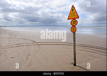 Avertissement sur Brean Plage, Près de Burnham-on-Sea, Somerset Banque D'Images