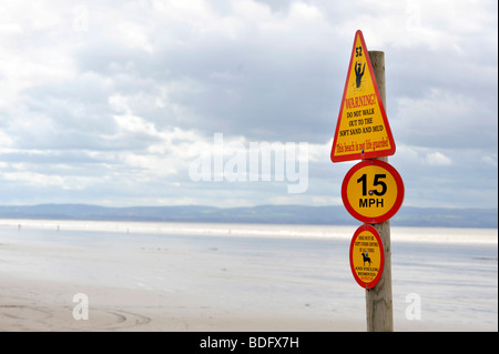 Avertissement sur Brean Plage, Près de Burnham-on-Sea, Somerset Banque D'Images