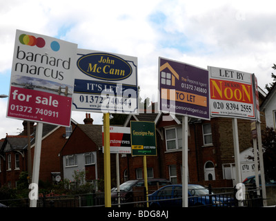 Appartements à vendre et à laisser l'Angleterre Surrey Epsom Banque D'Images