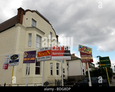 Appartements à vendre et à laisser l'Angleterre Surrey Epsom Banque D'Images