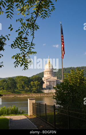 Capitale de l'Etat bâtiment construit 1924-1932 Charleston West Virginia sur la rive de la Kanawha River Banque D'Images