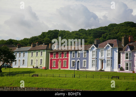 Maisons colorées et cottages en Aberaeron, Ceredigion, pays de Galles, Royaume-Uni Ouest Banque D'Images