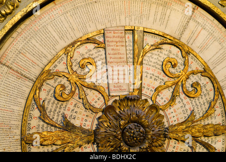 Un détail du 14ème siècle, l'horloge astronomique de la cathédrale de Lyon Banque D'Images