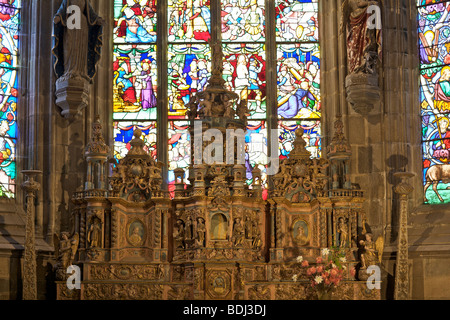 Fermer la paroisse à Pleyben en Bretagne, France. L'église modifier Banque D'Images