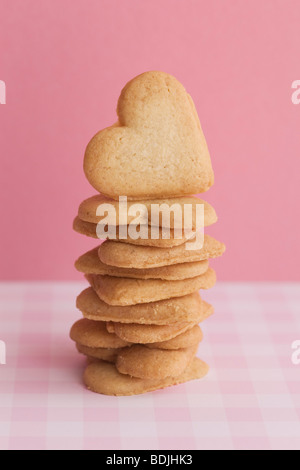 Pile de cookies en forme de Cœur Banque D'Images