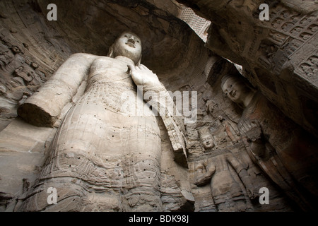 Grottes de Yungang Shiku complexe bouddhiste, 16km à l'ouest de Datong, statues, ont été sculptés dans la 5ème ANNONCE de siècle, et s'étendent sur plus de 1km. Banque D'Images