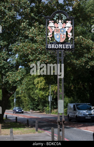 Panneau du Village, Bromley Kent UK Banque D'Images