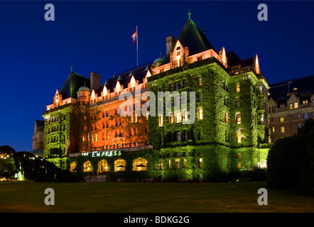 L'Empress Hotel historique situé sur l'arrière-port, Victoria, île de Vancouver, Colombie-Britannique, Canada. Banque D'Images