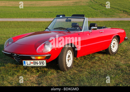 Alfa Romeo Spider 1600 Junior voiture de sport. Année de construction 1977. Banque D'Images