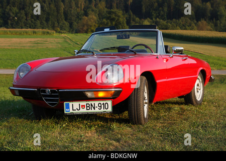 Alfa Romeo Spider 1600 Junior voiture de sport. Année de construction 1977. Banque D'Images