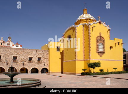 La Plaza de Aranzazu et la Capilla de Aranzazu chapelle dans la ville de San Luis de Potosi, Mexique Banque D'Images