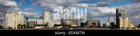 Canary Wharf skyline panorama 2009 dernières Banque D'Images