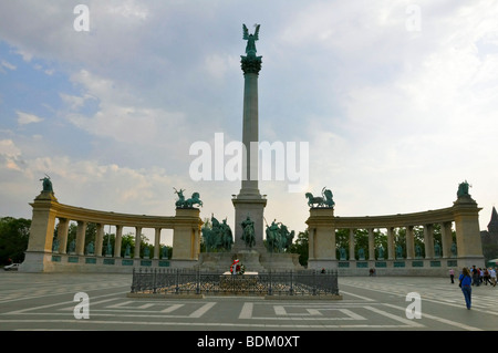 L'Europe de l'Est, Hongrie, Budapest, Place des Héros Banque D'Images