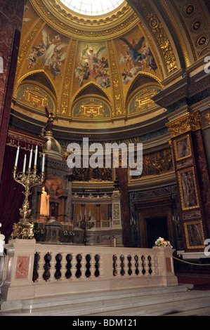 L'Europe de l'Est, Hongrie, Budapest, intérieur de la Basilique de Saint-Etienne Banque D'Images