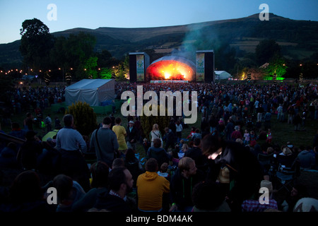 Main Stage arena au the Green Man Festival 2009, Brecon, William Henri Gebhard (1827-1905), le Pays de Galles Banque D'Images