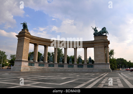 L'Europe de l'Est, Hongrie, Budapest, Place des Héros Banque D'Images