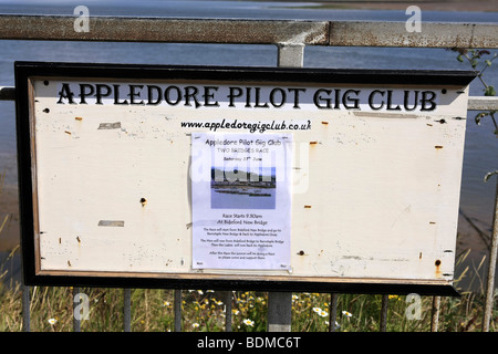 Club Concert pilote Appledore notice board Devon, Angleterre Banque D'Images