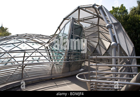 Graz, Murinsel (Mur Insel, Mur-Insel), 2003 von Vito Acconci nach einer idee des brouteurs Robert Punkenhofer erbaut Banque D'Images