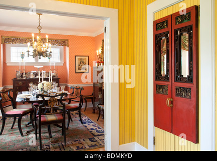 Mettre en valeur l'entrée de la maison et l'Intérieur de salle à manger Banque D'Images