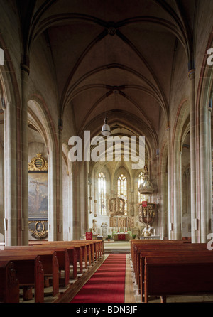 Königsberg in Bayern, 'Die evang.-Luth. 1397-1446 Marienkirche. Blick durch das Langhaus zum Chor. Banque D'Images