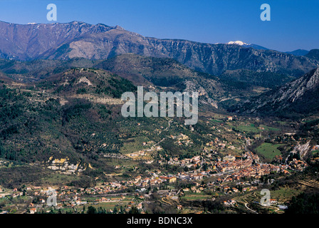 Le village de Sospel près de Menton dans la vallée de la Bevera Banque D'Images