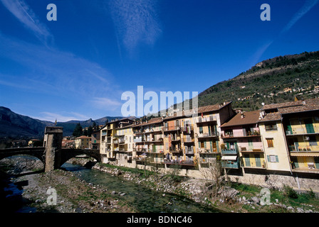 Le village de Sospel près de Menton dans la vallée de la Bevera Banque D'Images