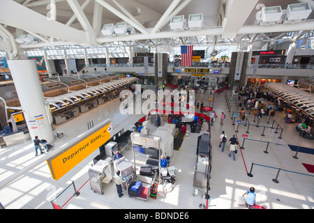 À l'intérieur de l'Aéroport International JFK à New York Banque D'Images