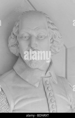 William Shakespeare busk sculpture en pierre de la tête Banque D'Images