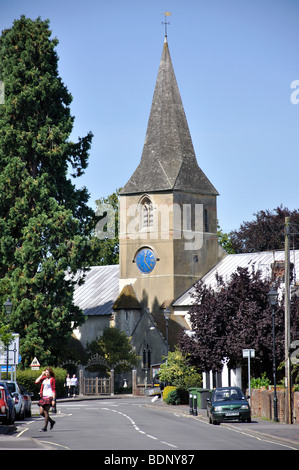 L'église Saint-Laurent, la rue de l'Église, Alton, Hampshire, Angleterre, Royaume-Uni Banque D'Images