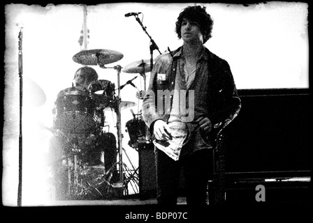 Musicien musique instrument étape groupe band pop rock singer song-id id mur-mur emma Wilkinson Banque D'Images