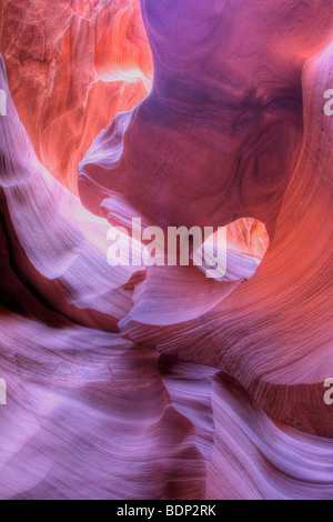 À l'intérieur de Lower Antelope Canyon près de Page en Arizona Banque D'Images