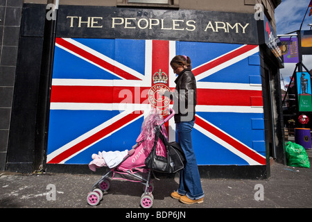 Murales sur la route de Shankill, à Belfast, en Irlande du Nord Banque D'Images