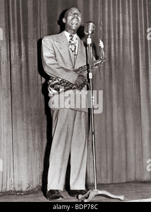 EDDIE "CLEANHEAD" VINSON - chanteur de blues américain et saxophoniste alto (1917-1988). Banque D'Images