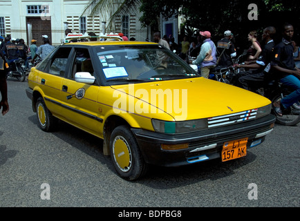 Taxi Douala Cameroun Afrique de l'Ouest Banque D'Images