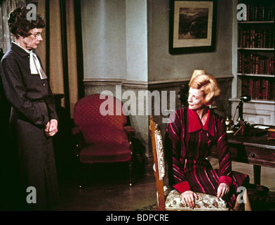 Le premier de Miss Brodie Année : 1968 Réalisateur : Ronald Neame Celia Johnson, Maggie Smith Banque D'Images