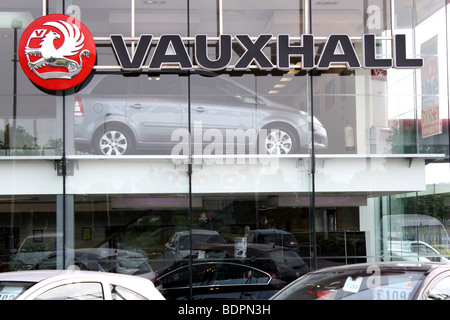 Birmingham, 2009 showroom Vauxhall Banque D'Images
