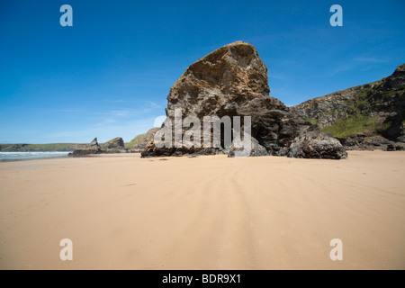 Bedruthan steps beach sur la côte nord des Cornouailles Banque D'Images