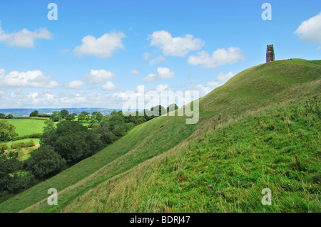 Avis de Tor de Glastonbury et collines de Mendip Somerset Royaume Uni Banque D'Images